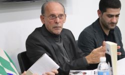 فييرا يوقع " هدف في مرمى بوش"